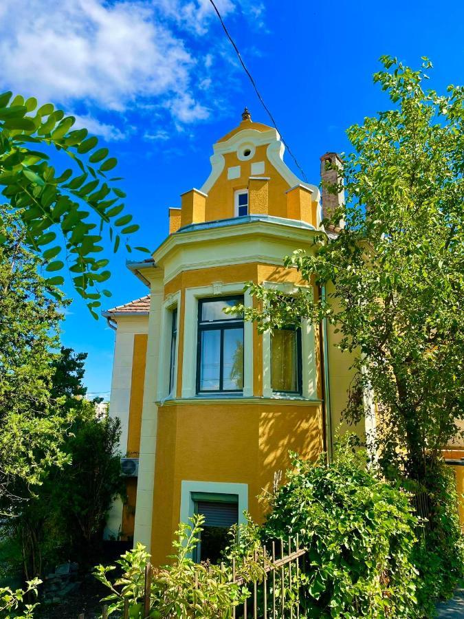 Villa Luca Mosonmagyaróvár Εξωτερικό φωτογραφία